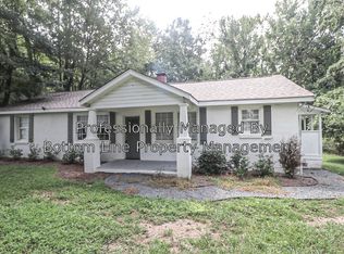 7332 Wallace Ln, Charlotte, NC 28212
