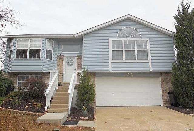 1st image of 4476 Southview Way Dr