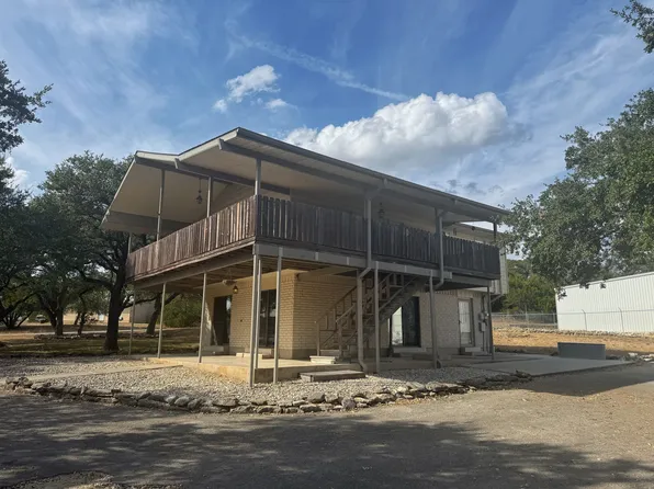 275 Halm Dr, Canyon Lake, TX 78133