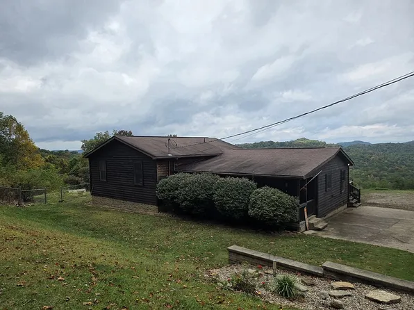 671 Fairview Rd, Webster Springs, WV 26288