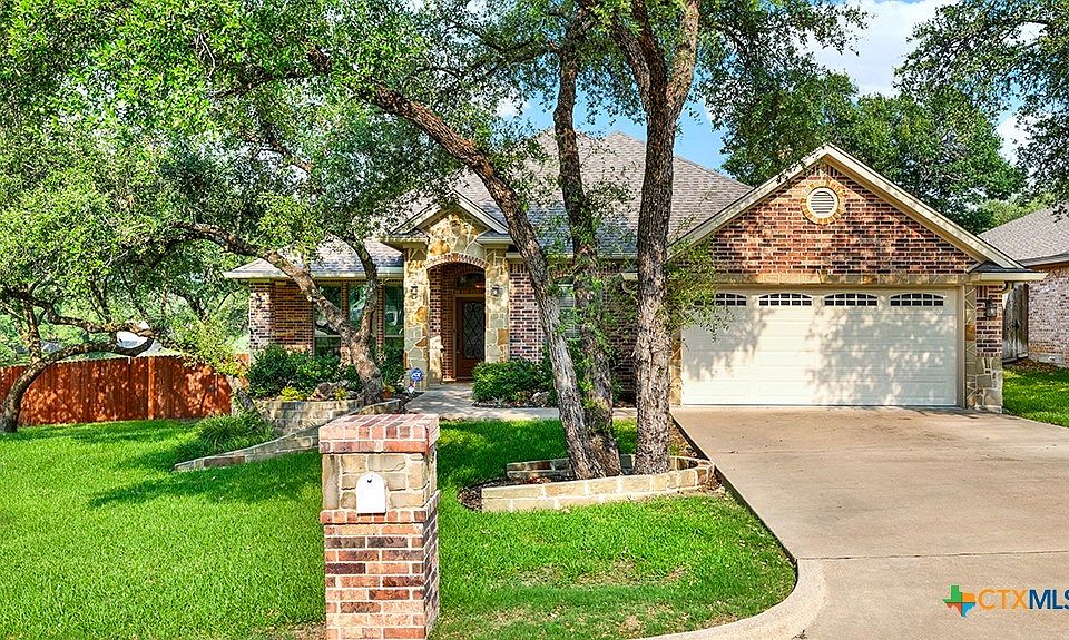 1st image of 3220 Escalera Dr