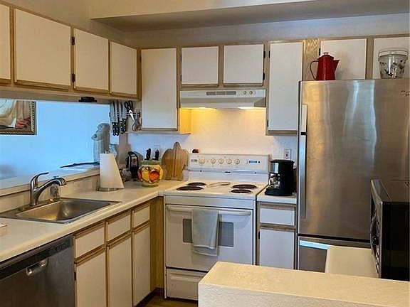 4th image of 6400 Aragon Way APT 305