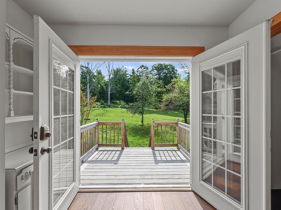 1st image of 55 Maple Hill Rd