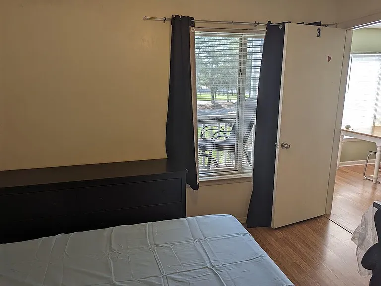 4000 SW 23rd St #1-208 — Photo 4