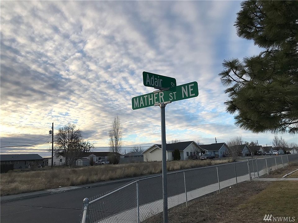 2nd image of 1004 Mather Dr