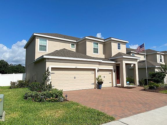 2nd image of 112 Seville Dr