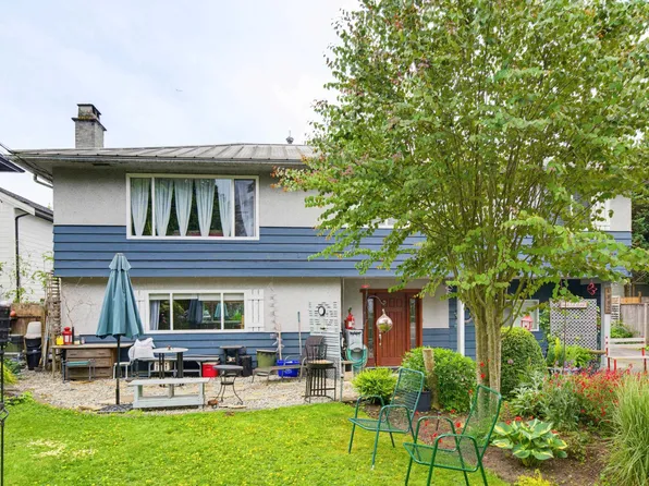 4882 44b Ave, Delta, BC V4K 1H8