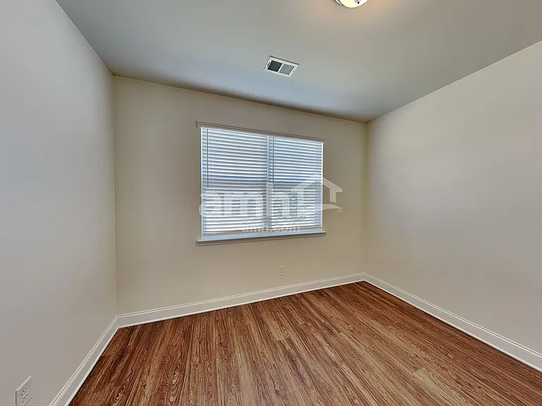 7068 Creeksong Dr — Photo 18
