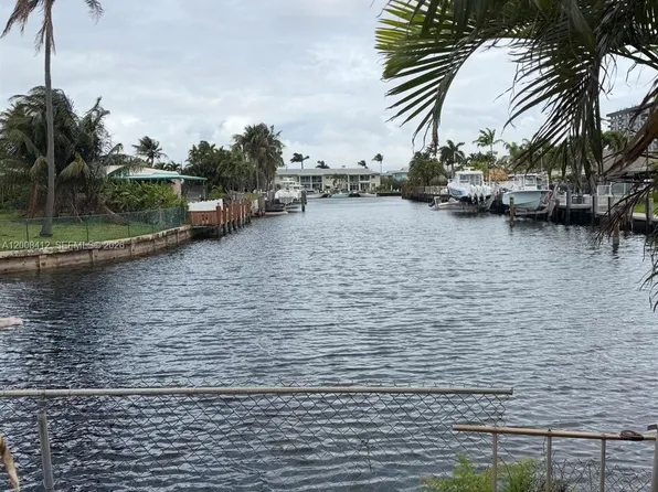 933 SE 10th Ct, Pompano Beach, FL 33060