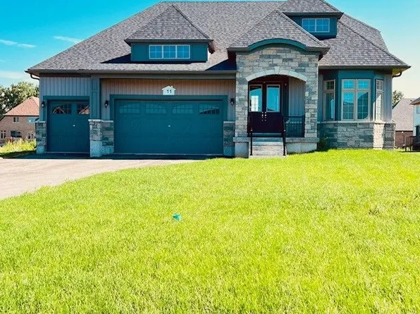 11 Heron Ln, Quinte West, ON K8N 4Z3