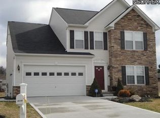 4110 Pembroke Dr, Kent, OH 44240