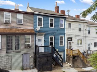 107 Davis St, Pittsburgh, PA 15209