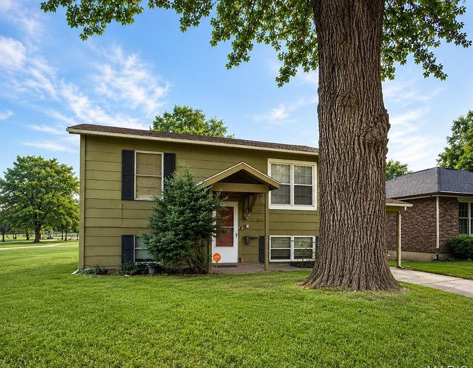 1st image of 1319 Oriole St
