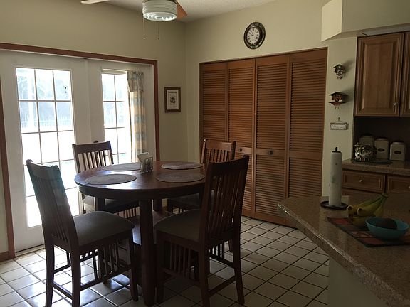 Breakfast Nook