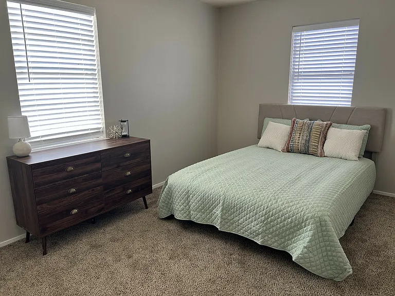 Eagle Rock Apartments — Photo 19
