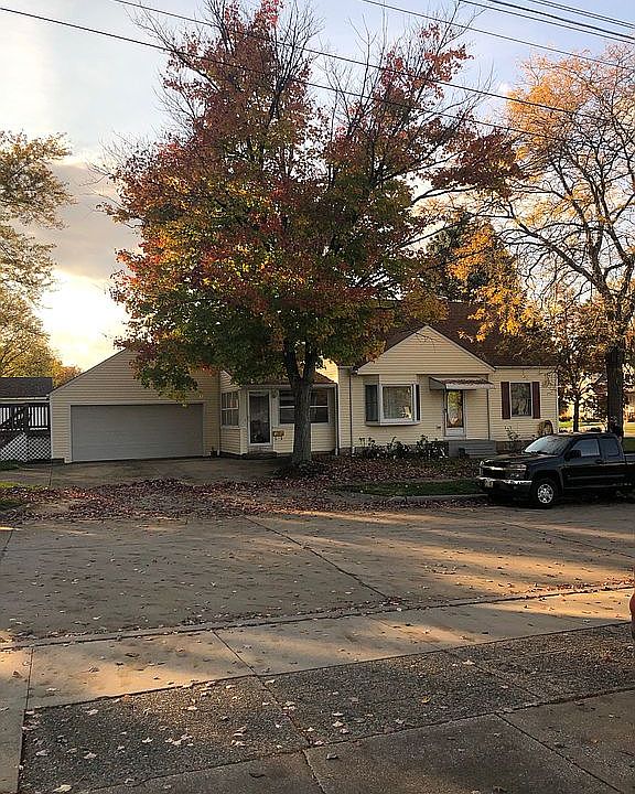 1st image of 3780 Argonne St