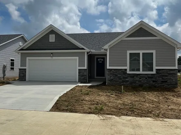 785 Glory Dr, Wadsworth, OH 44281