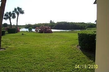 3rd image of 67 Royal Oak Dr