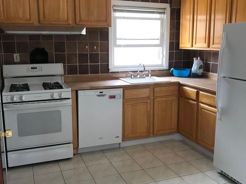1st image of 14734 18th Ave