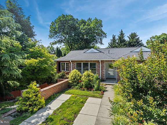 4th image of 4804 Morgan Dr