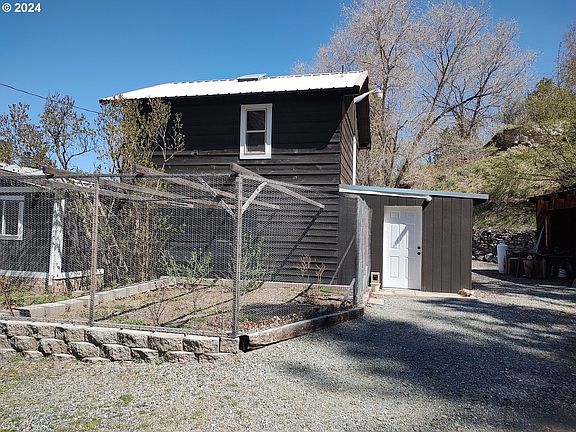 2nd image of 345 S Canyon City Blvd