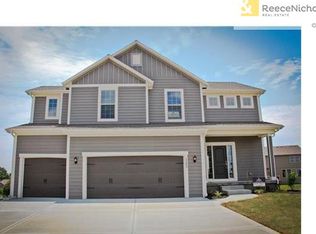 108 SW Greenbriar Dr, Blue Springs, MO 64064