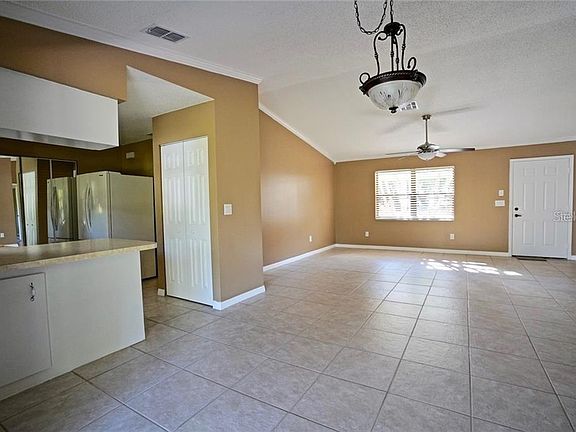 5th image of 6316 Blueberry Dr