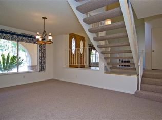 2124 N Fayton Ct, Camarillo, CA 93010
