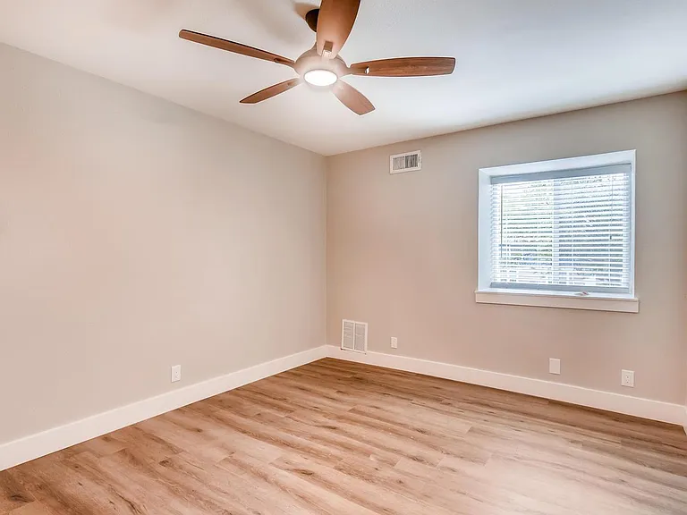 4804 W Gate Blvd #104 — Photo 13