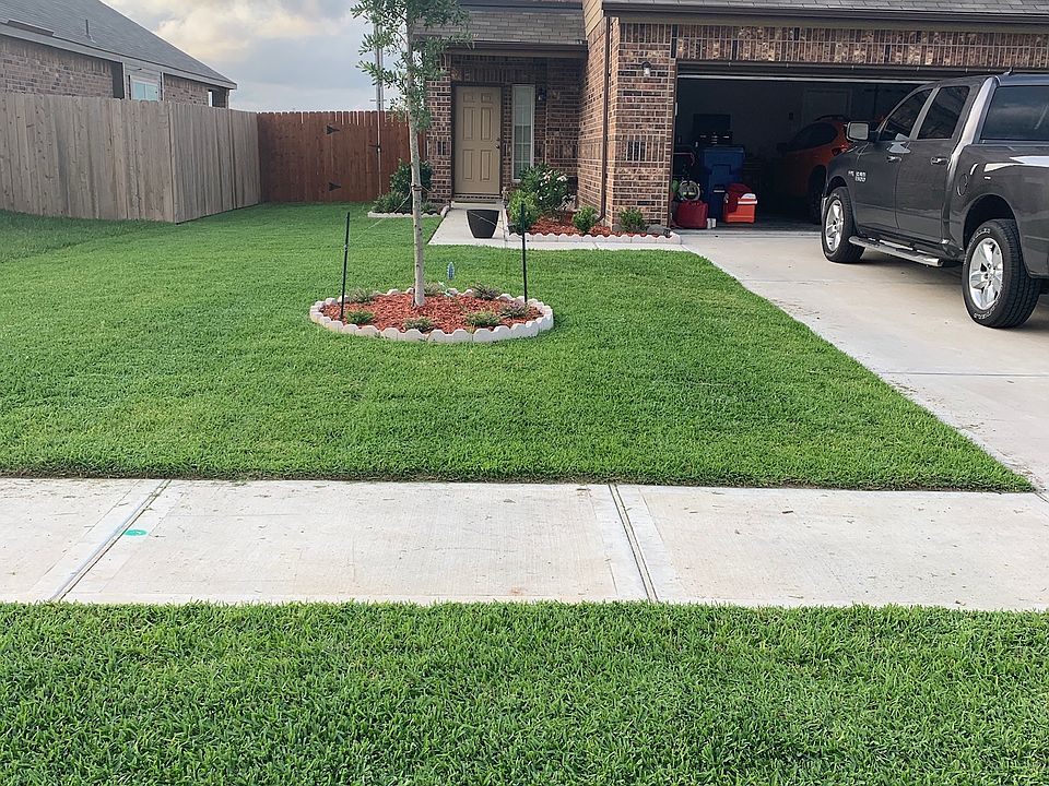 1st image of 9410 Yellow Rose Dr