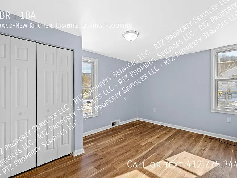 5920 Smithfield St — Photo 16