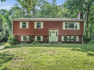 918 New Sherborn Rd, Athol, MA 01331