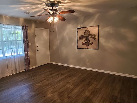 4th image of 405 Ramsey Dr