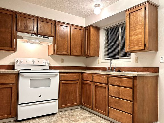 4th image of 1191-1199 S Water St #D