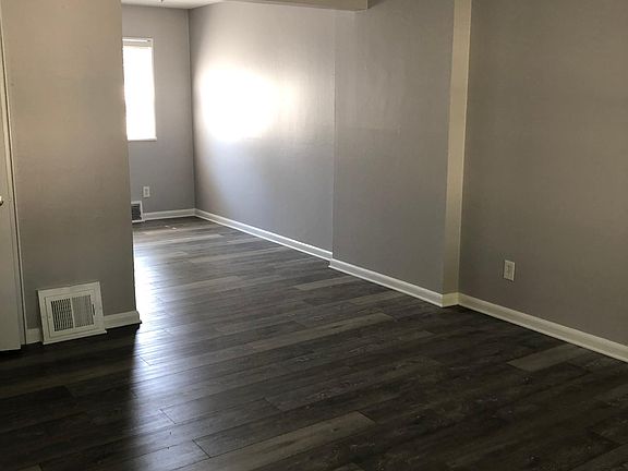 3rd image of 3330 Coolidge Hwy #1