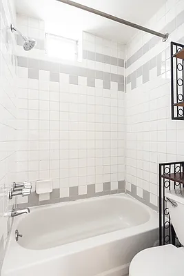 Rented by Maz Group NY | media 22