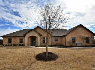 437 NE Creekside Dr, Elgin, OK 73538