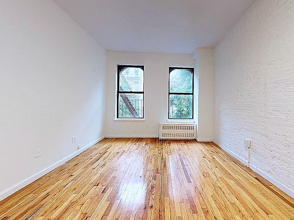 2nd image of 143 W 113th St #2R
