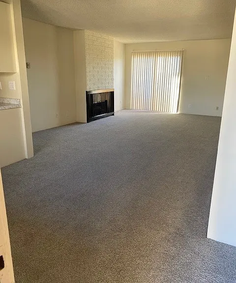 Park Plaza Apartments — Photo 4