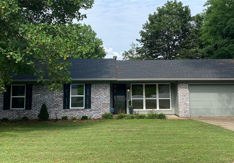 1st image of 1756 N Creek Ct
