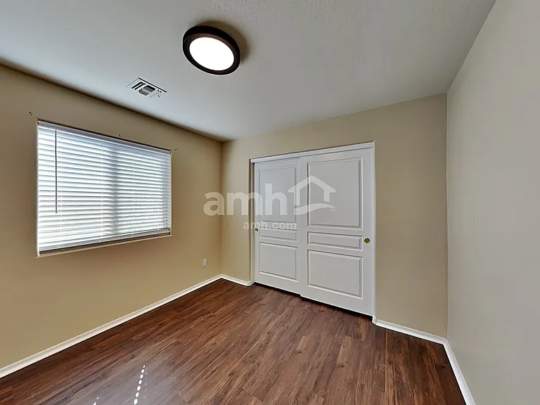 16261 W Hope Dr — Photo 16