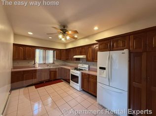 23 Putnam St, Somerville, MA 02143
