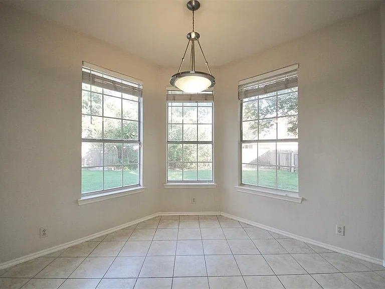 1204 Stepp Bnd — Photo 9