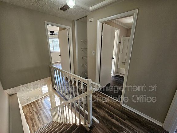 5th image of 9445 Lexington Cir APT D