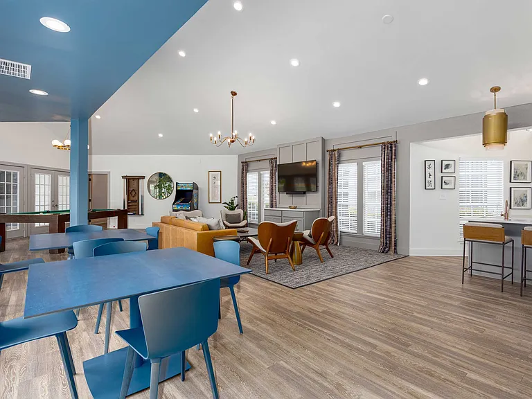 626 Shug Jordan Pkwy #3 — Photo 6