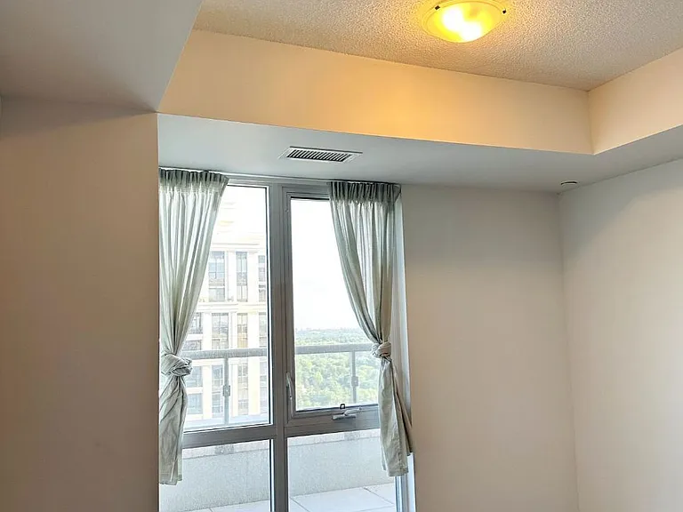 9560 Markham Rd #1808 — Photo 12