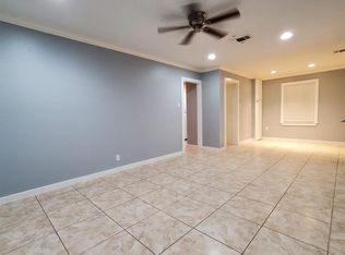 9002 Ilona Ln APT 4, Houston, TX 77025