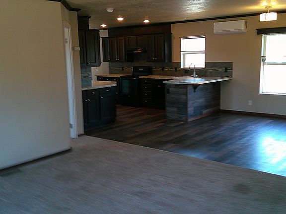 4th image of 50 Cottonwood Ln