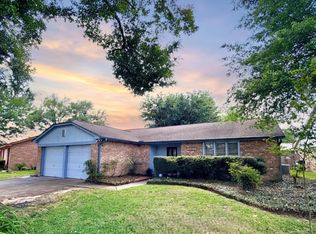 11223 Voltaire Dr, Houston, TX 77065