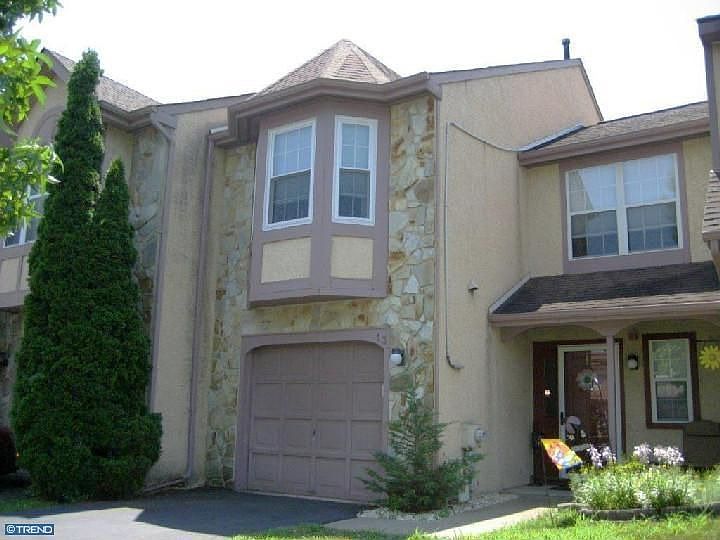 1st image of 13 Sequoia Dr